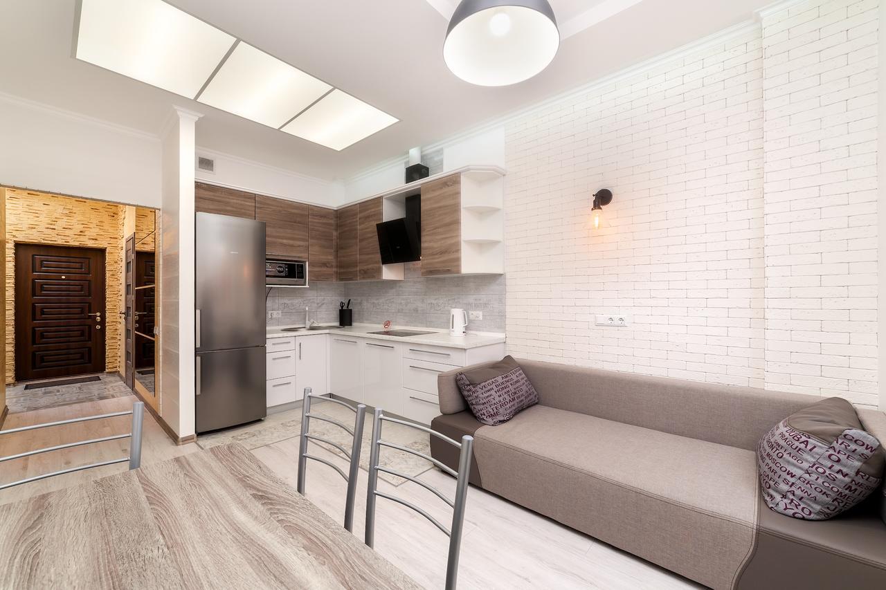 Apartment On Haharinske Plateau 5B Odessa Esterno foto